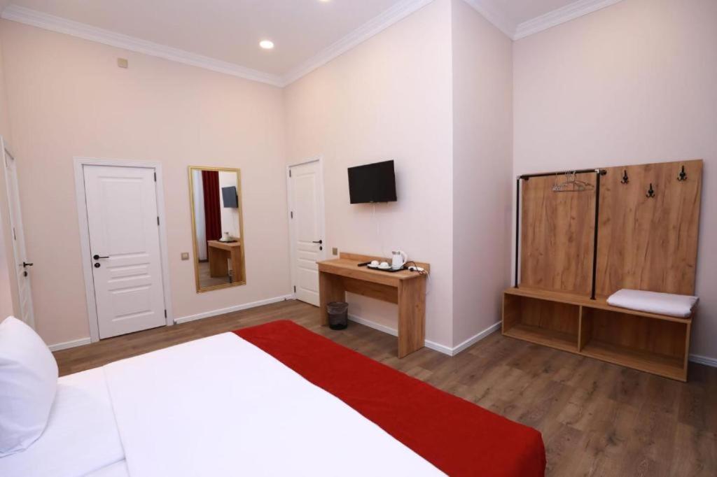 London Hotel And Guest House Баку Экстерьер фото