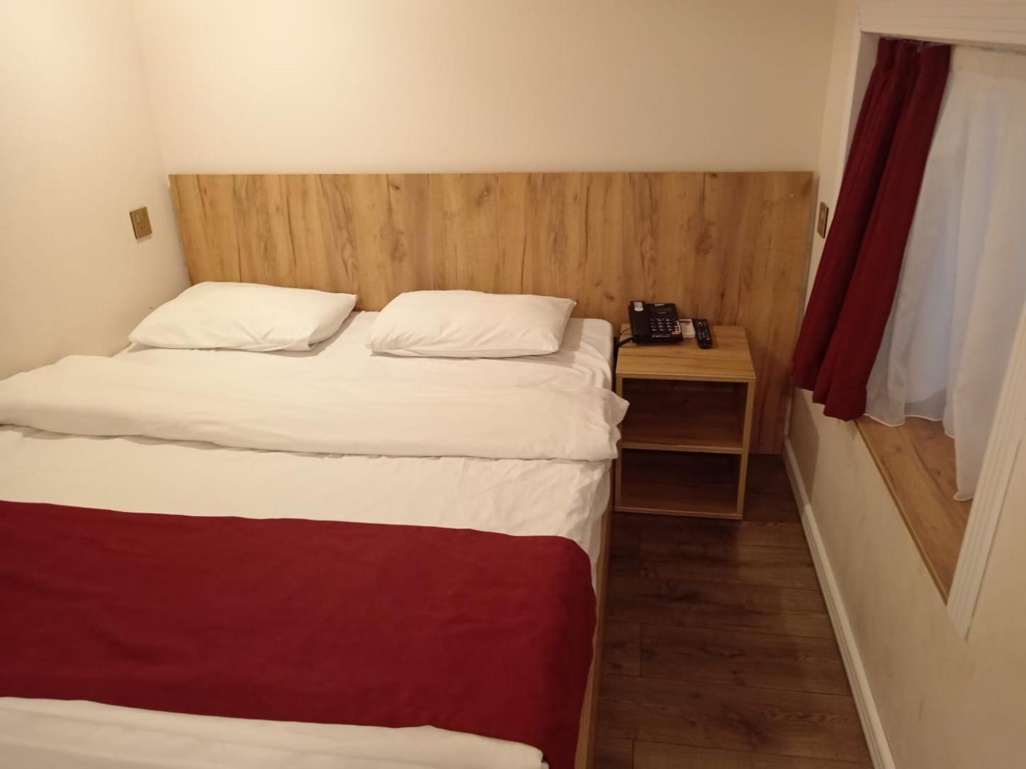 London Hotel And Guest House Баку Экстерьер фото